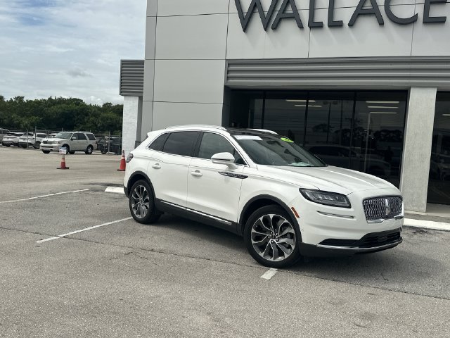 Certified 2022 Lincoln Nautilus Reserve FWD image 2