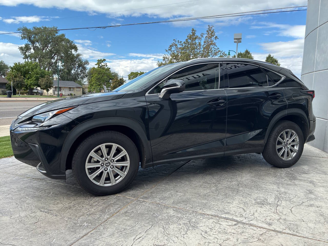 Used 2018 Lexus NX 300 FWD w/ Comfort Package image 4