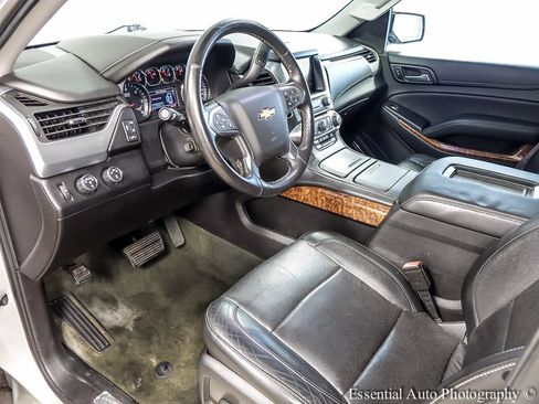 Used 2015 Chevrolet Tahoe LTZ AWD/4WD image 10