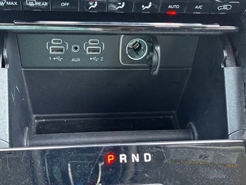 Certified 2024 Jeep Grand Cherokee Laredo AWD/4WD image 35