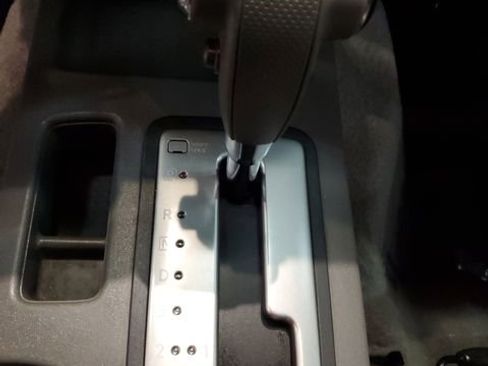 Used 2014 Nissan Frontier SV w/ SV Value Truck Package image 26