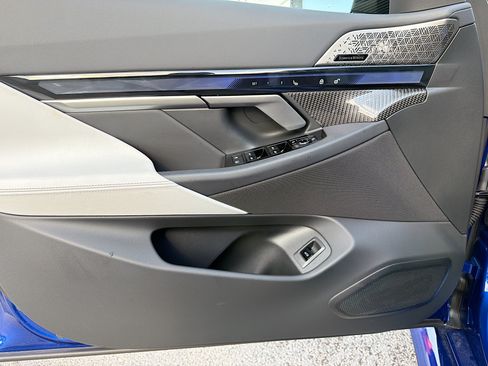 New 2027 BMW M5 w/ Carbon Package AWD/4WD image 22