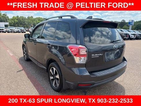 Used 2017 Subaru Forester 2.5i Premium AWD/4WD image 5