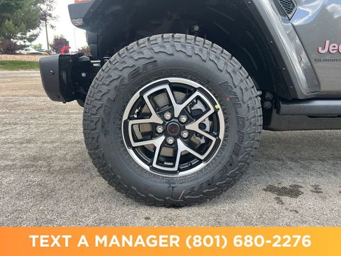 New 2026 Jeep Gladiator Rubicon AWD/4WD image 23