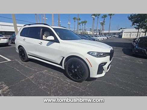 Used 2021 BMW X7 xDrive40i w/ M Sport Package image 37