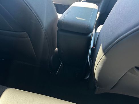 Used 2025 Buick Encore GX Preferred image 24