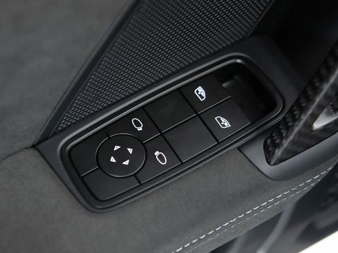 New 2026 Porsche 911 GT3 image 18