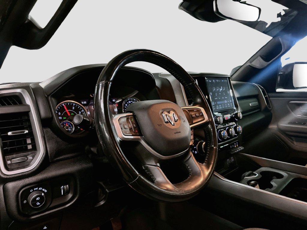 Used 2022 RAM 1500 Big Horn AWD/4WD image 9