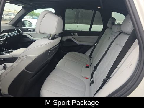 Used 2026 BMW X5 xDrive40i AWD/4WD image 7