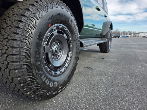 New 2025 Ford Bronco Outer Banks w/ Sasquatch Package image 21