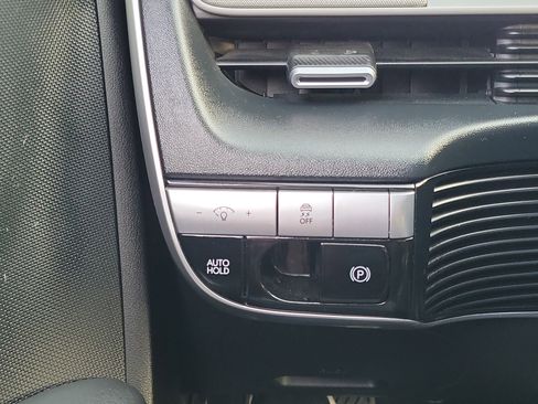 Certified 2023 Hyundai Ioniq 5 SE w/ Cargo Package image 17