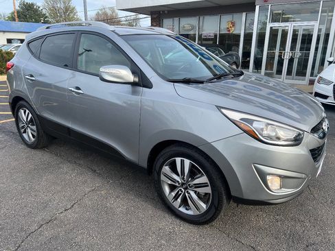 Used 2015 Hyundai Tucson Limited image 4