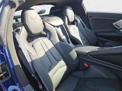 New 2025 Chevrolet Corvette E-Ray w/ ZER Performance Package image 17