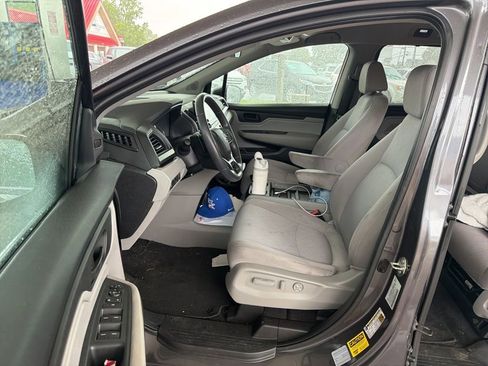 Used 2019 Honda Odyssey EX image 6