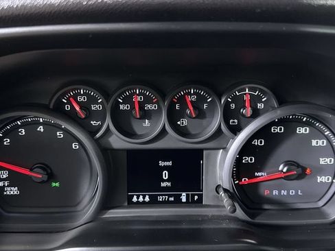 Used 2024 Chevrolet Silverado 1500 W/T w/ WT Value Package AWD/4WD image 12