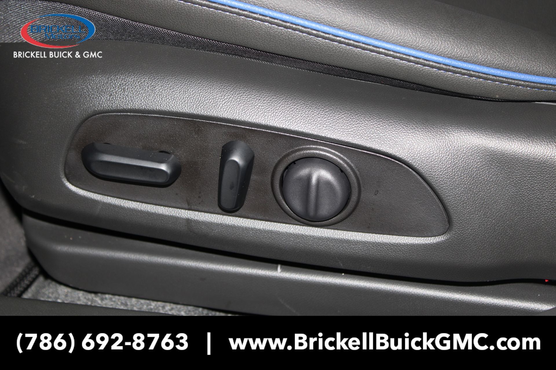 New 2026 Buick Envista Sport Touring w/ Convenience I Package FWD image 24