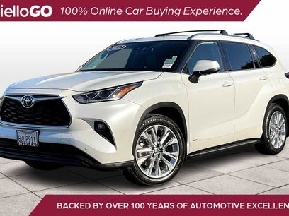 Used 2022 Toyota Highlander Limited