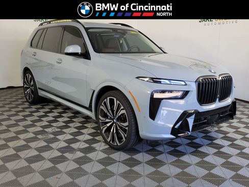 Used 2026 BMW X7 xDrive40i w/ Executive Package AWD/4WD image 1