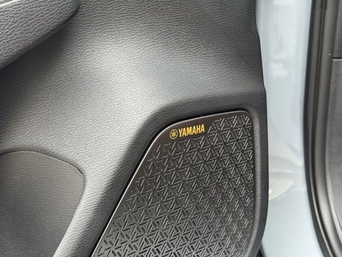 New 2025 Mitsubishi Outlander SEL image 19