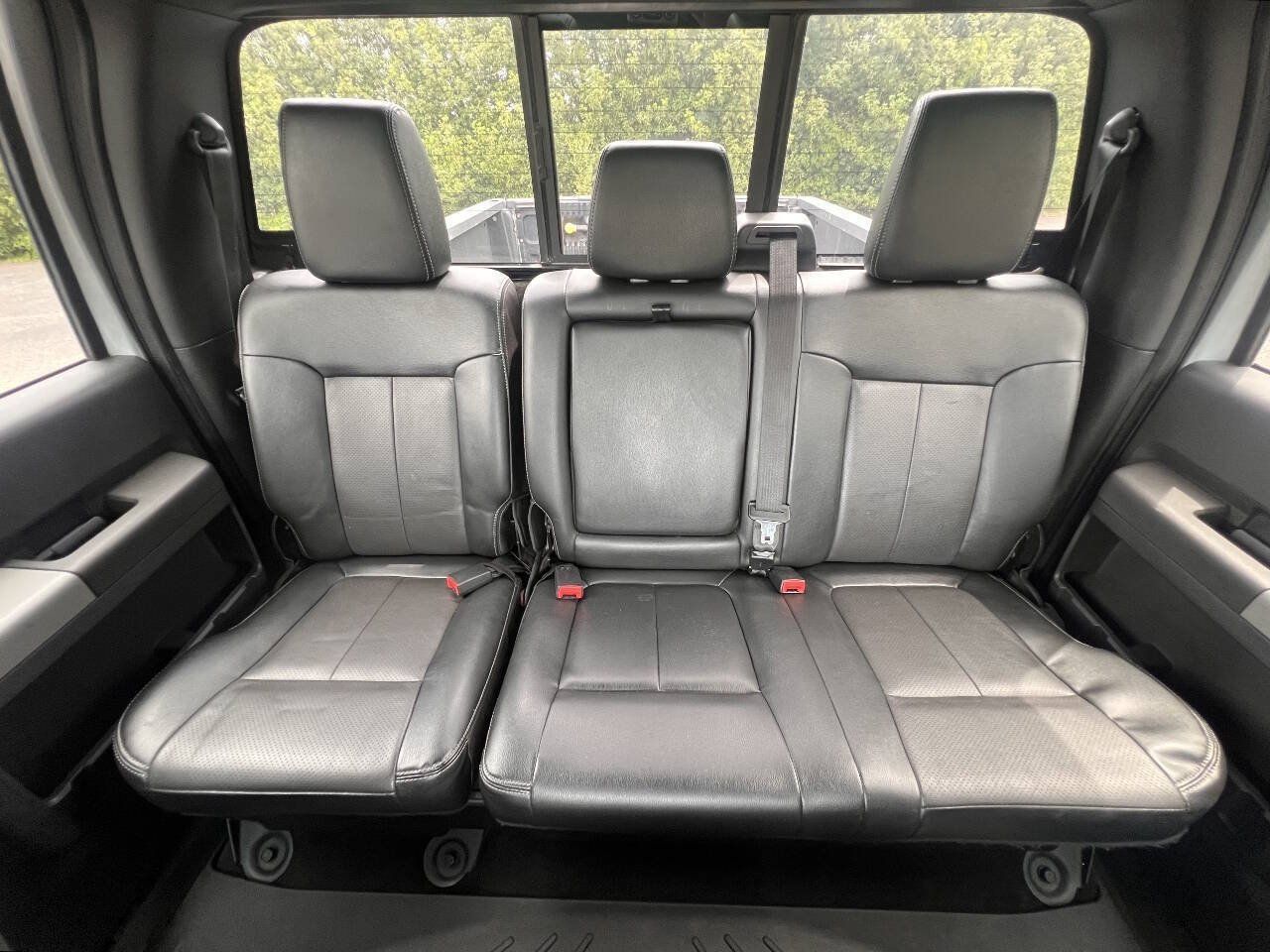 Used 2016 Ford F250 Lariat w/ Lariat Interior Package AWD/4WD image 30