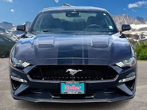 Used 2022 Ford Mustang GT RWD image 3