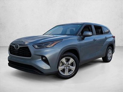 Certified 2023 Toyota Highlander LE