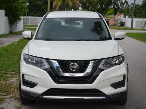 Used 2019 Nissan Rogue S FWD image 5