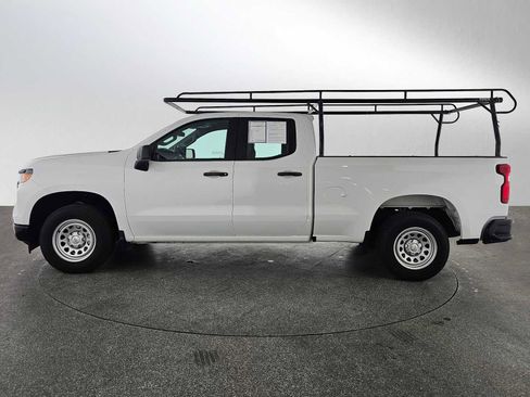 Used 2022 Chevrolet Silverado 1500 W/T w/ Trailering Package image 6