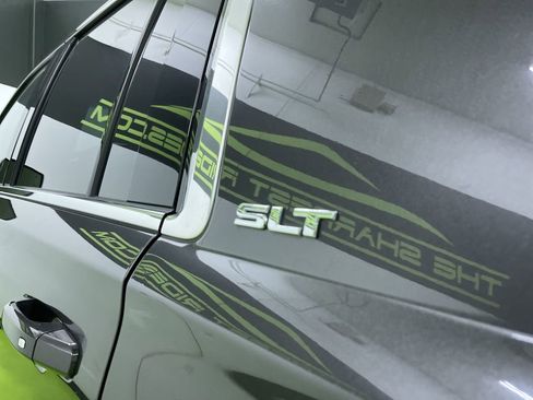 Used 2017 GMC Yukon XL SLT image 14