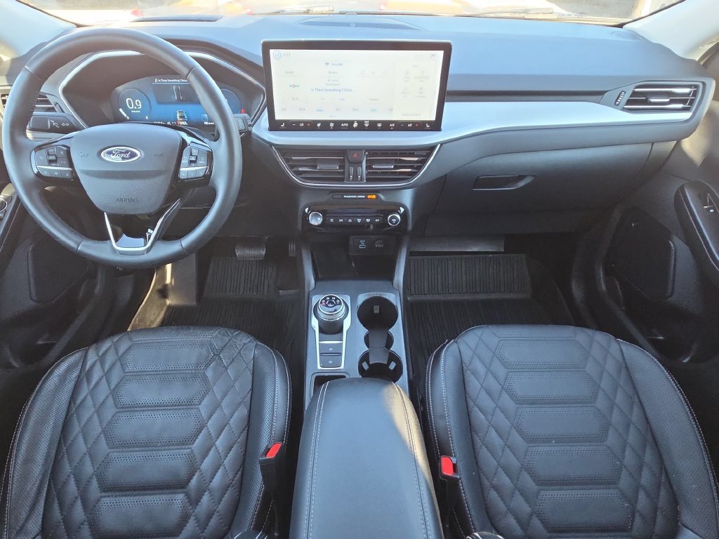Certified 2023 Ford Escape Platinum w/ Premium Technology Package AWD/4WD image 25