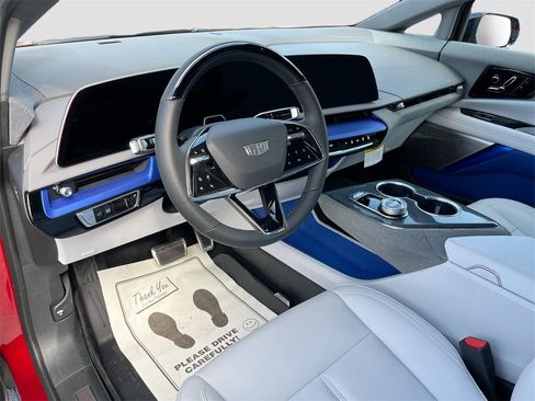 New 2026 Cadillac Optiq Sport 1 image 8