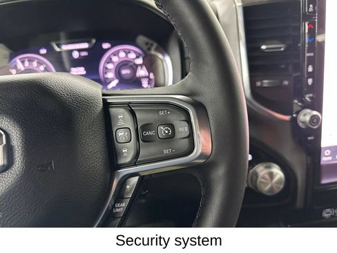 Used 2025 RAM 1500 Laramie AWD/4WD image 43