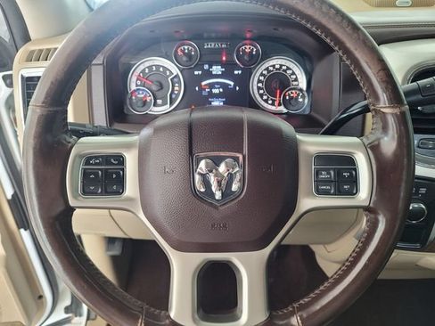 Used 2018 RAM 2500 Laramie w/ Convenience Group AWD/4WD image 23