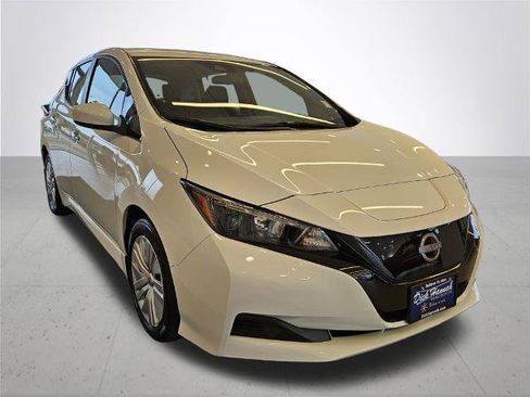 Certified 2023 Nissan Leaf S image 6