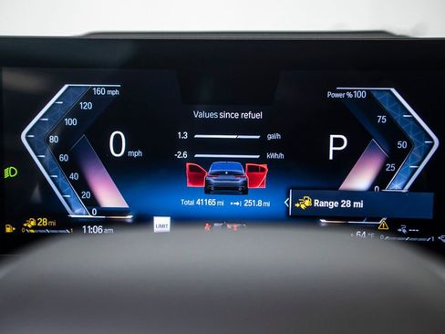 Used 2023 BMW 330e w/ Premium Package image 26