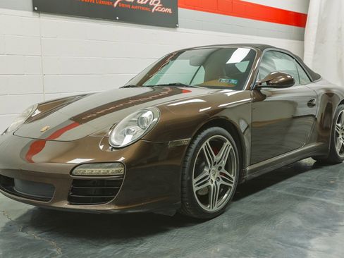 Used 2009 Porsche 911 Carrera 4S image 7