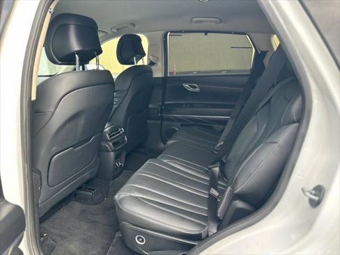 Used 2024 Genesis GV80 2.5T image 14