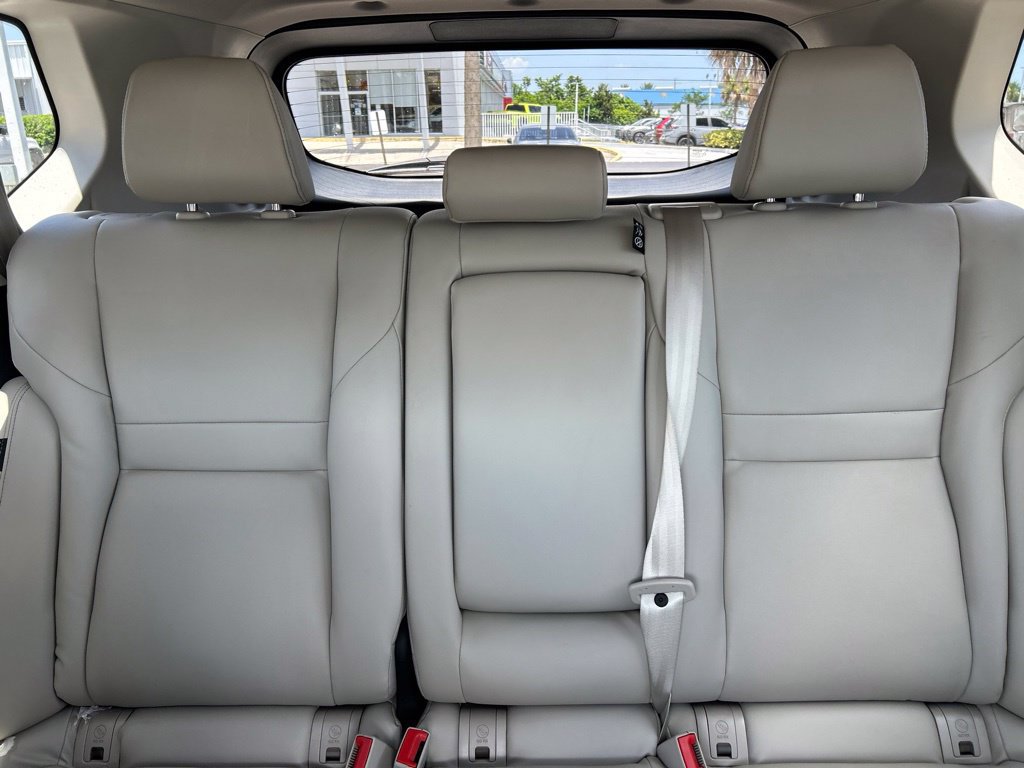 Certified 2024 Nissan Rogue SL FWD image 15