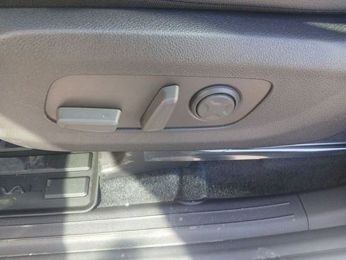 New 2026 Kia Carnival SX Prestige FWD image 12