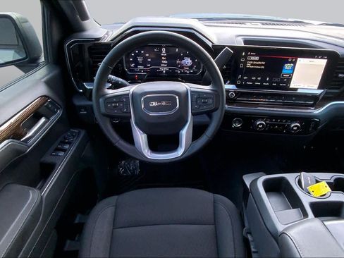 Used 2024 GMC Sierra 1500 Elevation RWD image 6