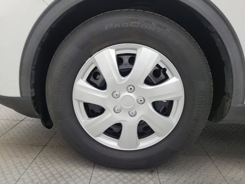 Used 2020 Ford Escape S image 31