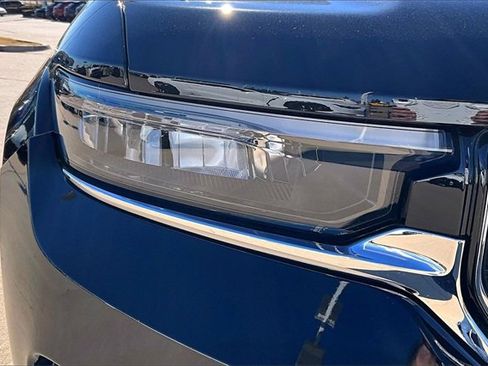 Used 2023 Jeep Grand Cherokee Limited w/ Trailer Tow Prep Group (B) image 31