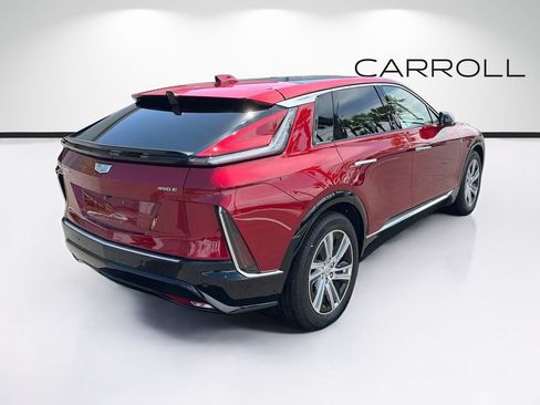 Used 2024 Cadillac Lyriq Tech RWD image 3