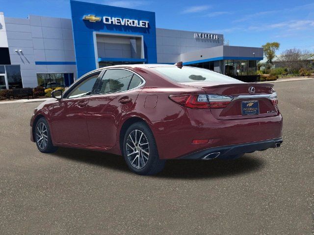 Used 2016 Lexus ES 350 w/ Premium Package w/Wood Trim FWD image 24