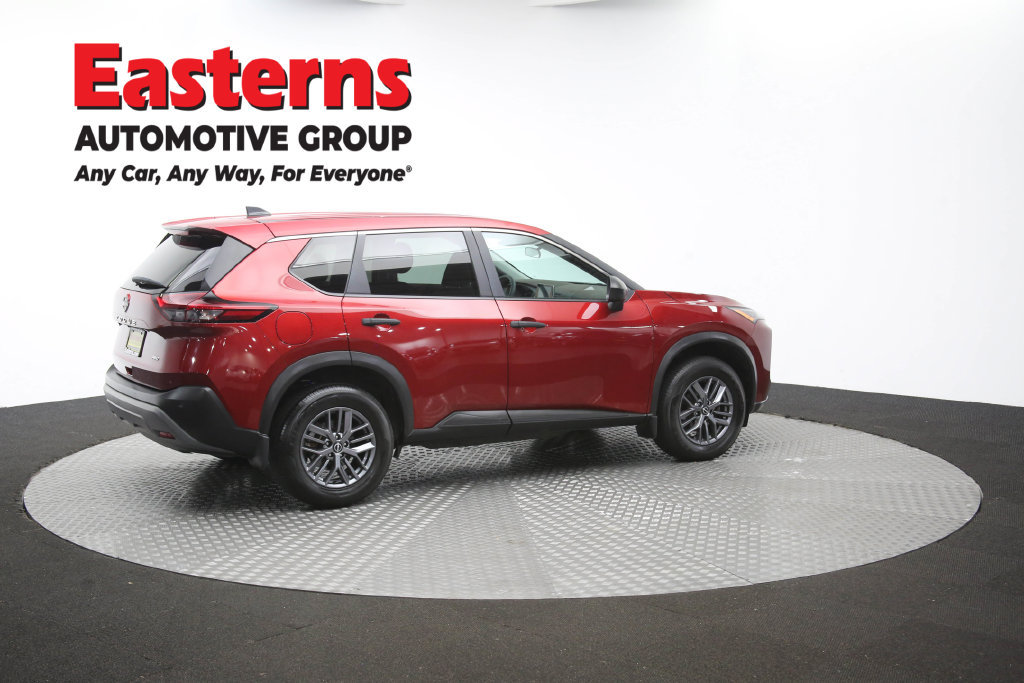 Used 2023 Nissan Rogue S AWD/4WD image 45