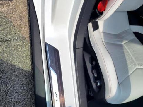 Used 2023 Chevrolet Corvette Stingray Premium Conv w/ Z51 Performance Package image 48