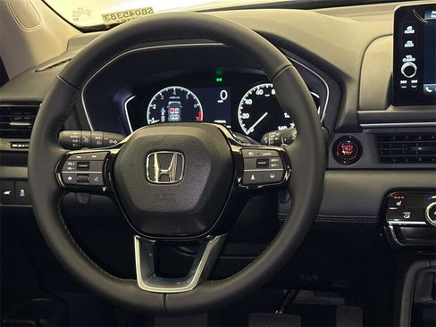 New 2025 Honda Pilot EX-L image 14