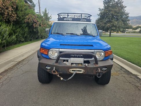 Used 2007 Toyota FJ Cruiser 4WD 4dr Manual (Natl) image 9