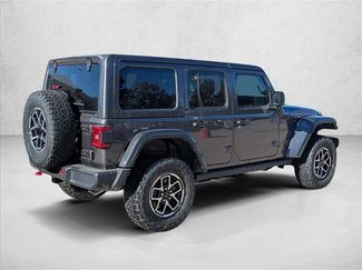 New 2025 Jeep Wrangler Unlimited Rubicon w/ Convenience Group video 2