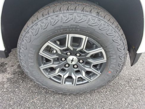 New 2026 Chevrolet Colorado Z71 w/ Technology Package image 12